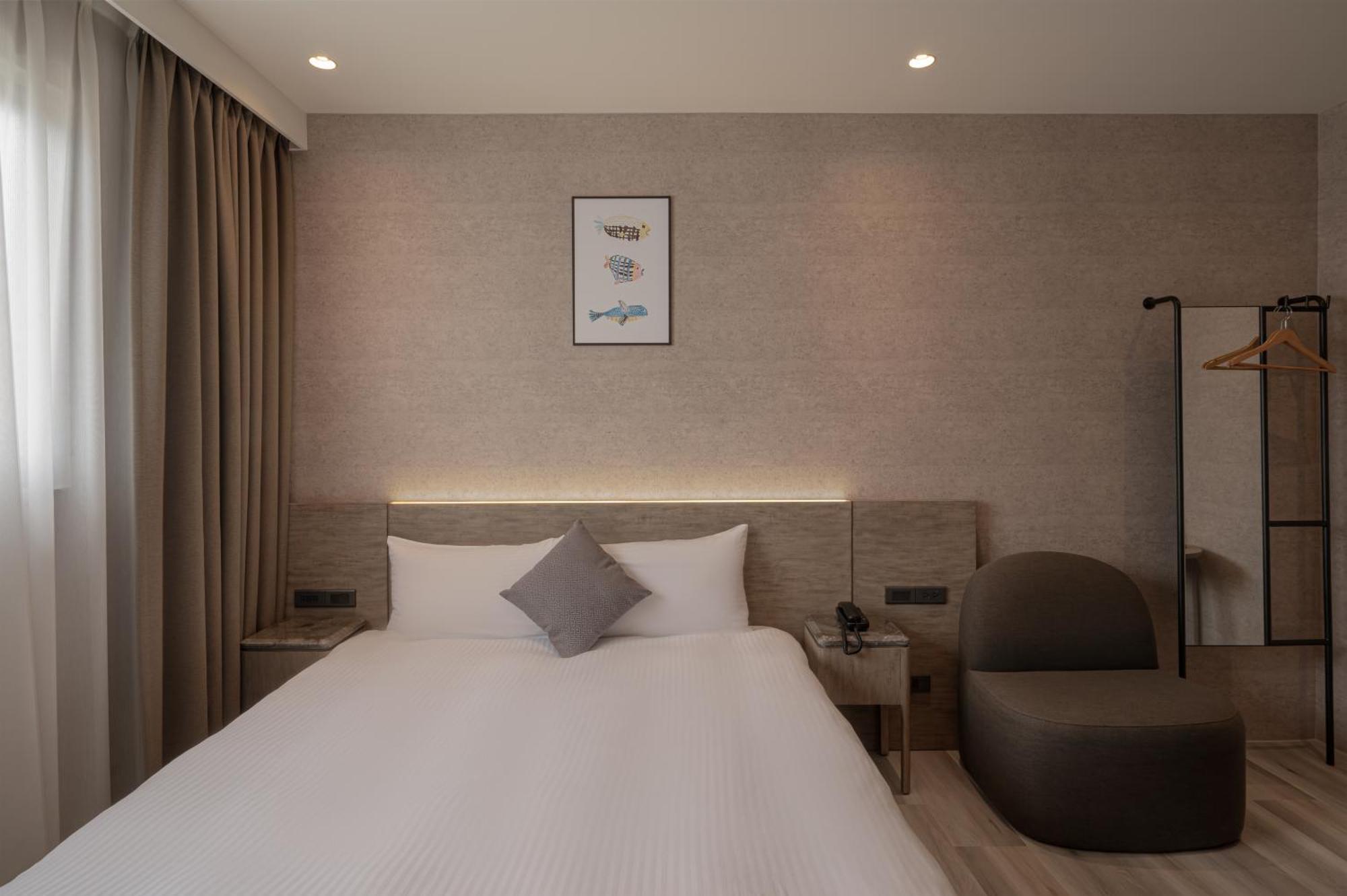 In Joy Hotel 台中市 エクステリア 写真